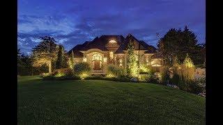 Contemporary Kleinburg Estate in Vaughan, Ontario, Canada