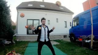 Horizontal Juggling Victor Moiseev