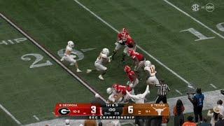 Georgia vs Texas wild lateral play to end first half and Carson Beck suffers injury