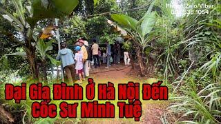 Sáng ngày 21 tháng 9, Cốc Sư Minh Tuệ đón nhiều đoàn khách từ xa đến thăm Cốc