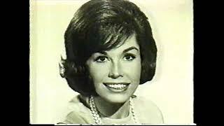 Mary Tyler Moore   Later With Bob Costas 2/13/91 part 2 Elvis Presley