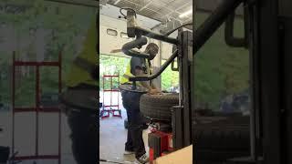 How to change a tire working at Sams club