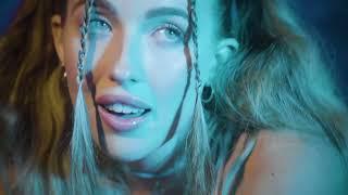 Elli Moore - Bathing Suit (Official Music Video)