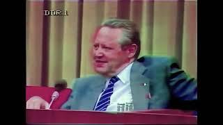 1989 11 08 ZDF Kennzeichen D mit Dirk Sager - das DDR Fernsehen wird kritisch Teil 1 / 2