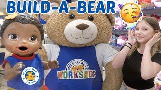 BABY ALIVE goes to BUILD-A-BEAR! The Lilly and Mommy Show! FUNNY KIDS SKIT!