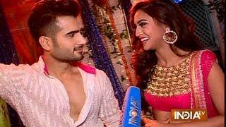 Karan Tacker and Krystle Dsouza Enjoy Shoot on the Set - India TV