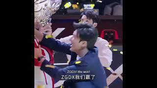 Cheng Xiao and Xu Kai hug #你微笑时很美  #fallingintoyoursmile #许凯 #xukai #程潇  #cdrama