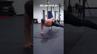 Lerne den ONE-ARM-PUSH-UP in 3 Schritten! Mit D-Marc