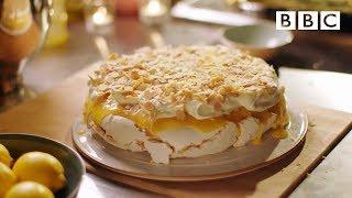 Luscious lemon pavlova recipe | Simply Nigella - BBC