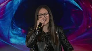 Kristina Barzuka - Mamma knows best (Live @ Rising Stars)