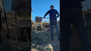 Finding MASSIVE California Gold Nuggets in the desert #goldrush #TreasureHunt #DryWasher