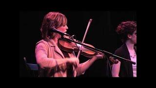 Irish set- Banjo & fiddles