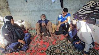 Grandfather and his grandchildren met after several years