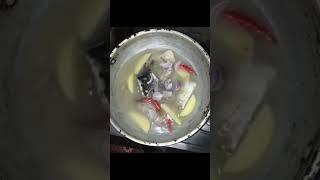 মাছৰ লগত নল টেঙা আৰু আলু বৈইল #fish#Indian chestnut vine#boil#potato