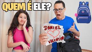ACHAMOS CARTINHAS  no QUE SOBROU do MATERIAL ESCOLAR DA VALENTINA PONTES