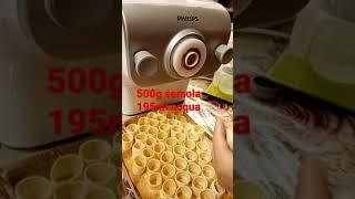 Philips pasta maker.                Paccheri lisci trafilati in bronzo