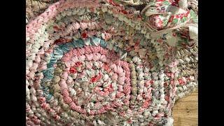 Kates Crochet 5 | Very Very Vintage Project | How to Crochet an Upcycled Fabric Bag Ep 2