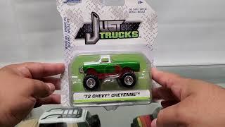 1:64 Scale Jada Toys Just Trucks Wave 25 - 1972 Chevy Cheyenne