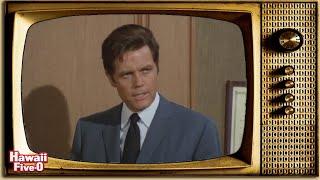 Hawaii Five-O  w Jack Lord as Steve McGarrett