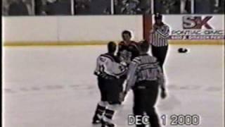 Cam Janssen vs Keven Poulin Round 2 NAHL 2000