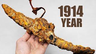 EXTREMELY Rusty WW1 Pickaxe Restoration