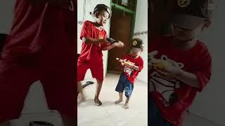 Tembak-tembakan anak