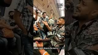 Delhi metro music night ️  | Delhi metro singing | Indian telent | random guy with beautiful voice