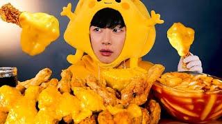 치킨플러스 극장판치킨에 치즈콸콸 떡볶이까지 먹방 FRIED CHICKEN CHEESE SAUCE MUKBANG フライドチキンにチーズソース EATING SHOW 리얼사운드 ASMR