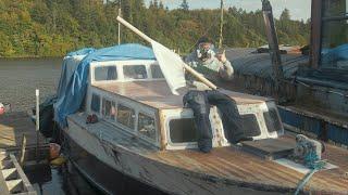 Fibreglassing & Epoxy Coating my 84 Year Old WWII Boat Roof | EP 42