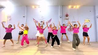 BARBIE GIRL | Dancing Queens - Zumba Kids 1