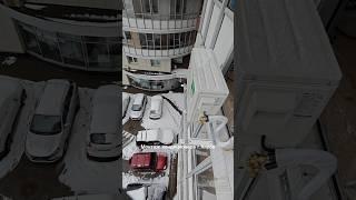 Монтаж кондиционера на остекленный балкон #монтажкондиционера #шортс #киров #своимируками #сплит#топ