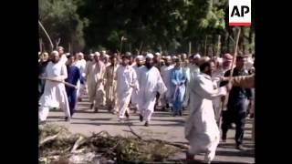 PAKISTAN: SUNNI MUSLIMS PROTEST OVER SPIRITUAL LEADERS MURDER