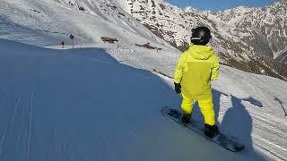 Snowboarding 2022 Giggijoch down to Sölden