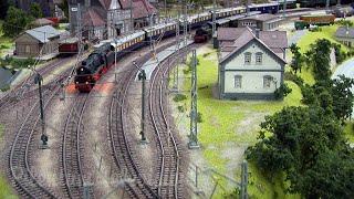 1,500 ft² of model railroading: One of the older public model railway layouts in Germany in HO scale