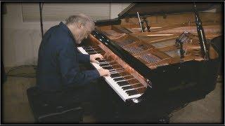 David Nevue - "The Gift" - Performed Live at Piano Haven (Sedona)