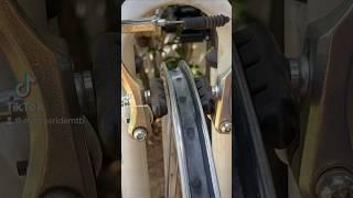 Cómo ajustar los frenos de tu bicicleta  #bicicleta #frenos #mecanica
