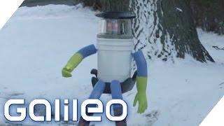 hitchBOT: Reisevorbereitungen - Auf nach Deutschland! | Galileo | ProSieben