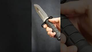 3 Military Knives