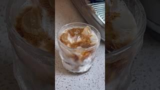 Iced Vanilla Latte