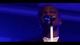 Lord Lombo - ''EMMANUEL'' (Version concert Showbuzz)