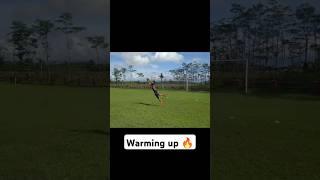 Warming up  #gkacademy #football #gktraining #moderngoalkeeping #gkshorts #sepakbola #fy #fyp