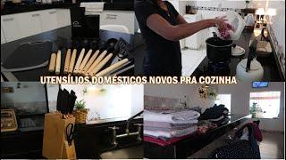 Troquei os utensilios da cozinha tudo preto  fiz janta pra retirar marmitas, rotina de dona de casa