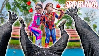 THIS COMPLETELY CRAZY GIRL SAVES SPIDER-MAN FROM DANGER (ParkourPOV Romantic Funny)