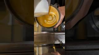 @westmountcoffee #baristavlog #latteart #coffeecoffeecoffee #youtubeshorts