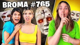 24 HORAS ESCONDIDA EN CASA DE MI AMIGA FT VALEN Y DELFI *bromas de terror*