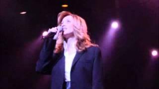 Lara Fabian - OSM 2004 - 14 - Je suis malade