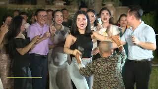Bên Trên Tầng Lầu - Minh Hiếu | Truyền Thông SangStudio | Bảo Sang