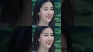 神仙姐姐刘亦菲: 玫瑰之美与永恒的风采 (Liu Yifei: Rose Beauty and Timeless Elegance)