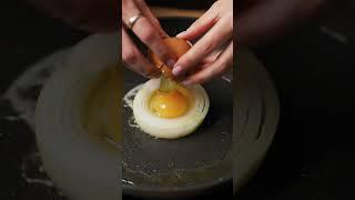 The Secret to a Perfectly Round Egg!
