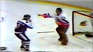 Lanny McDonald vs Billy Smith Fight March 15, 1979